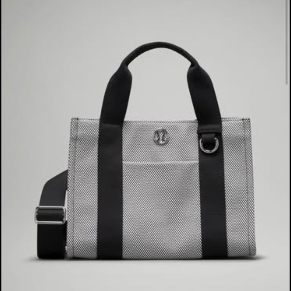 Lululemon mini tote canvas (BLACK) NEW